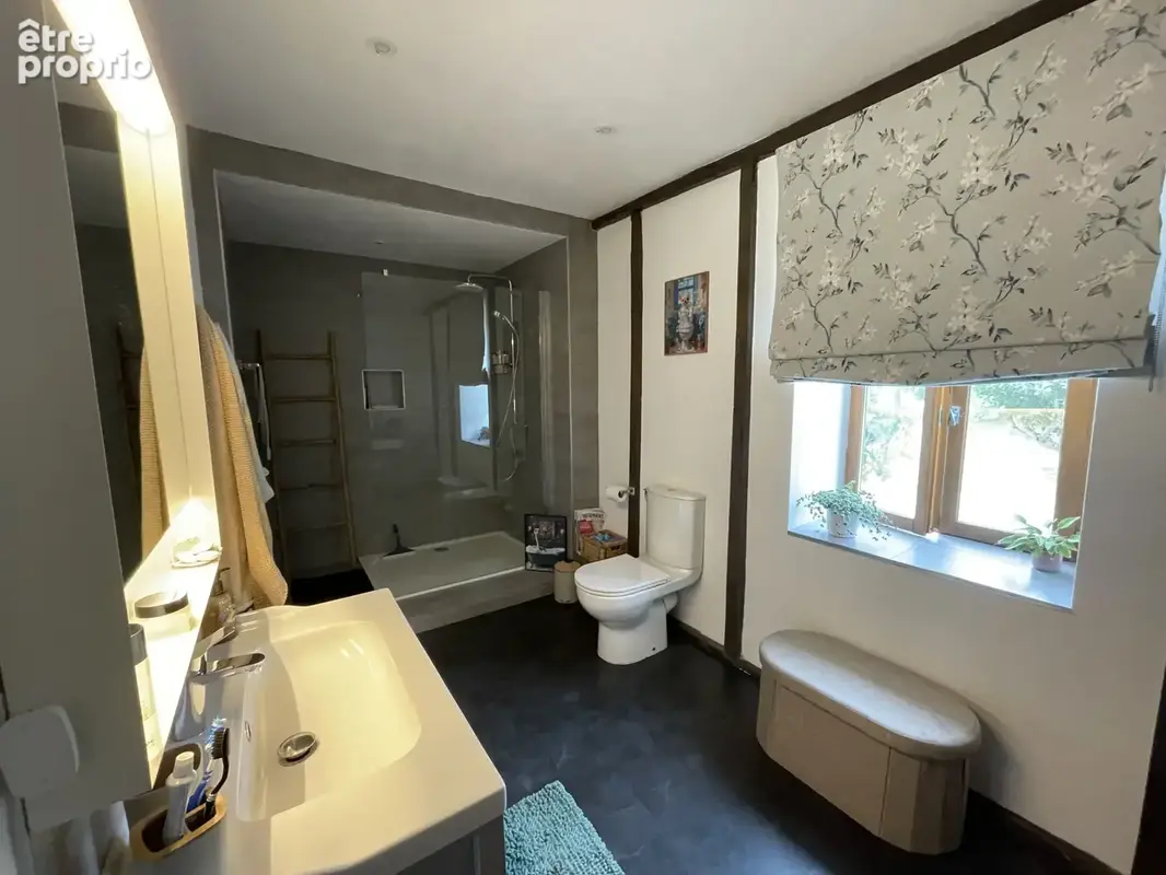 Maison de 248 m2 - 6 pièces - photo 14