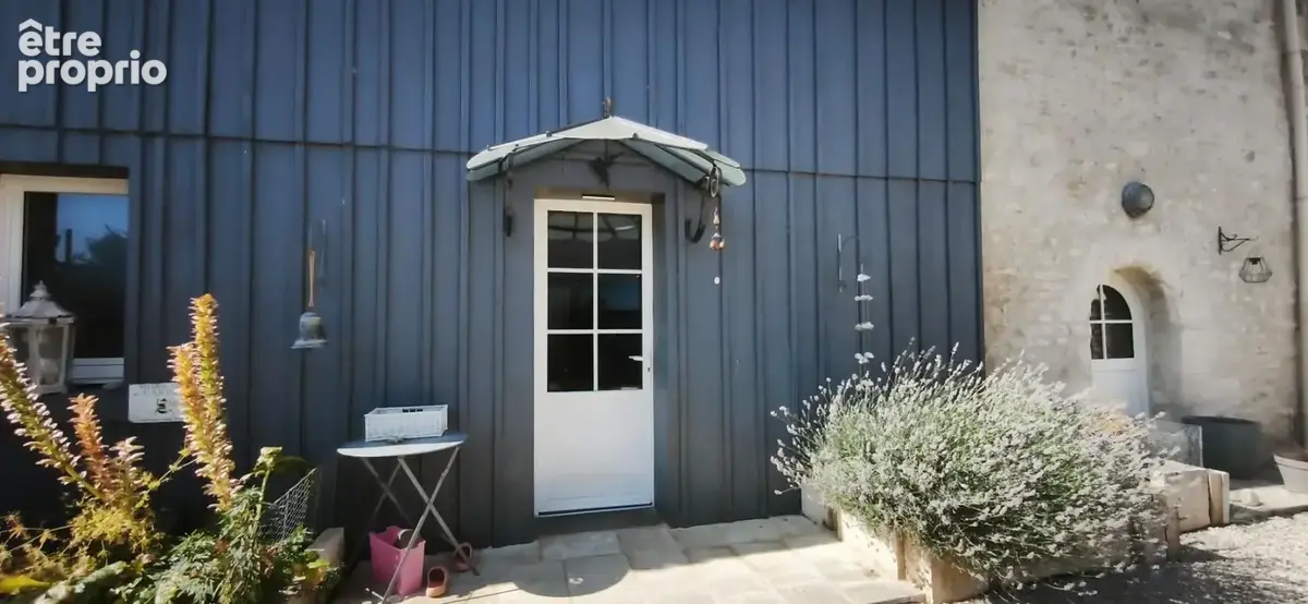 Maison à SAINT-GELAIS