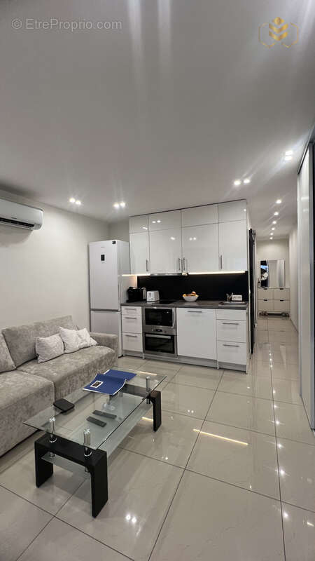 Appartement à ROQUEBRUNE-CAP-MARTIN