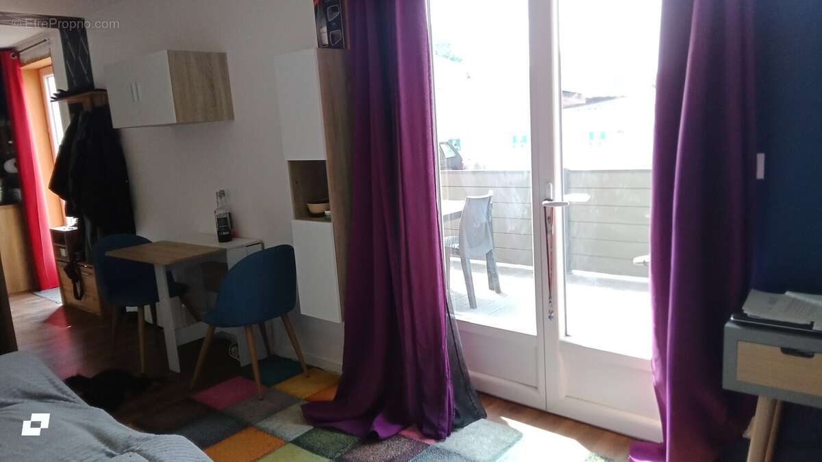 Appartement à ATTIGNAT