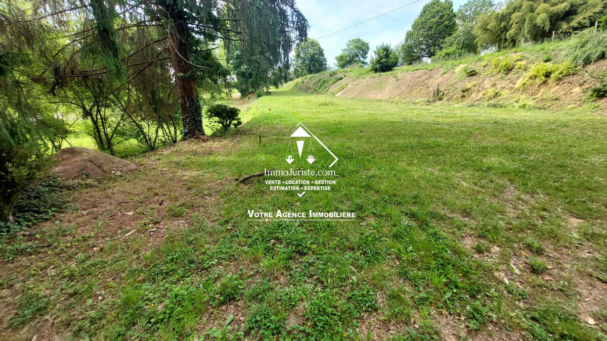 Terrain à FEYTIAT