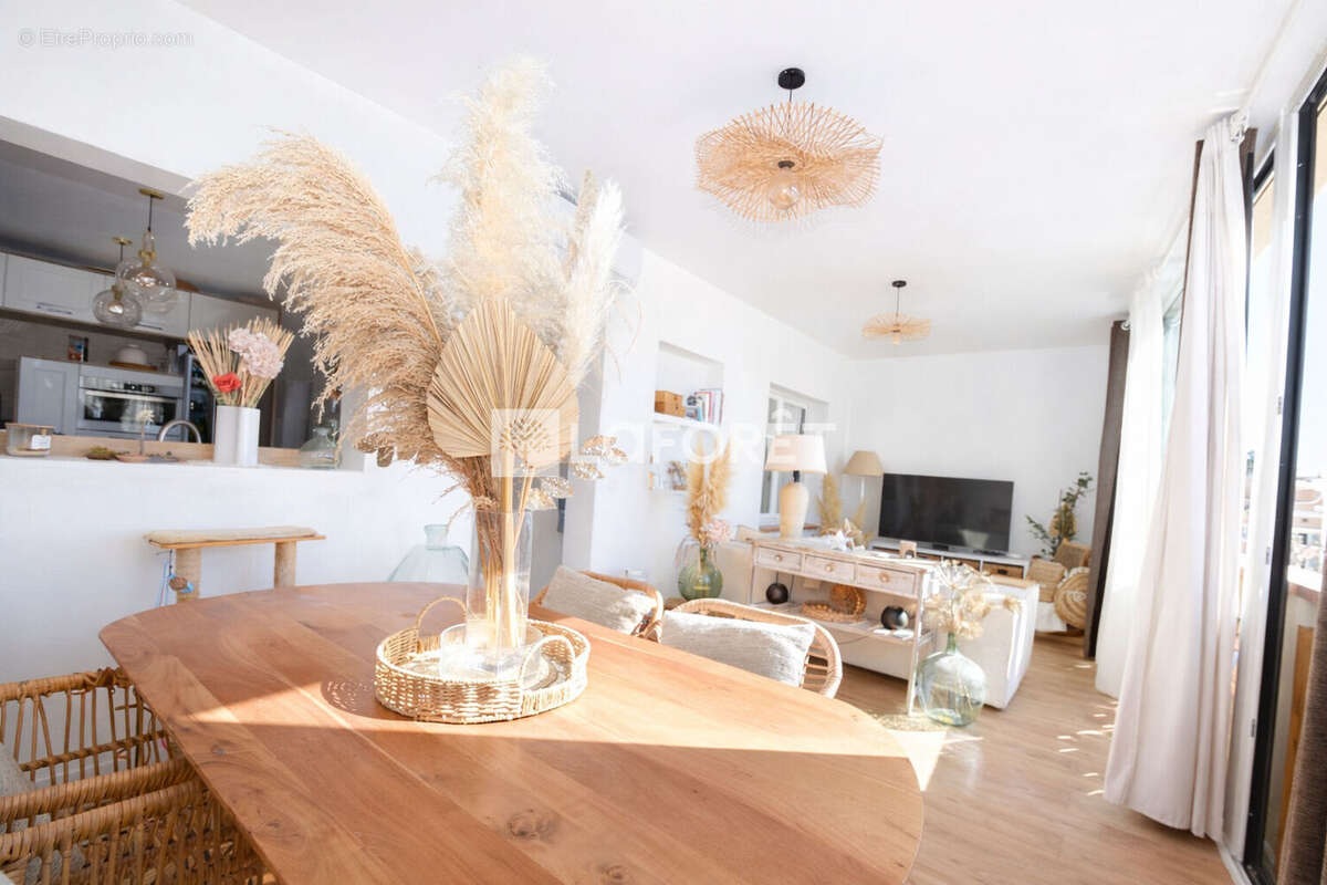 Appartement à MONTAUROUX