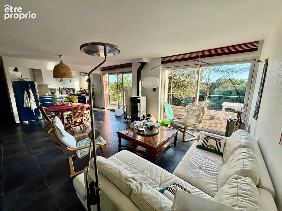 GRIGNAN - Villa contemporaine avec piscine et VUE sur 4000m2 - photo 15