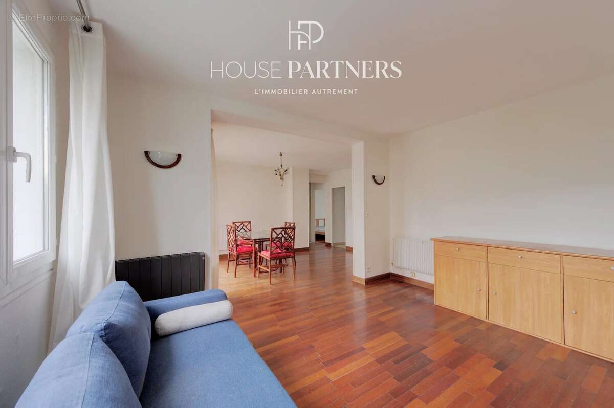 Appartement à LA CELLE-SAINT-CLOUD