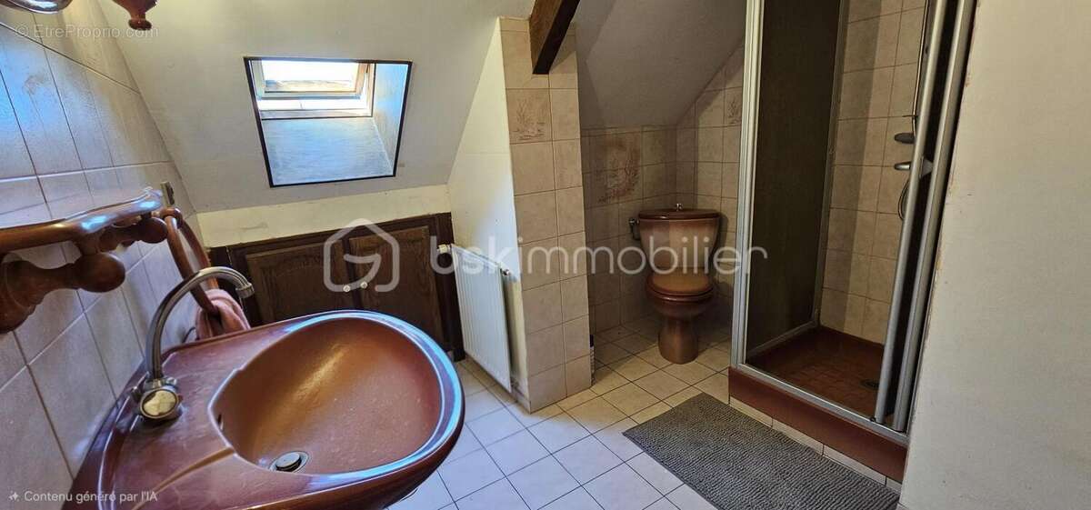 Maison à OLLAINVILLE