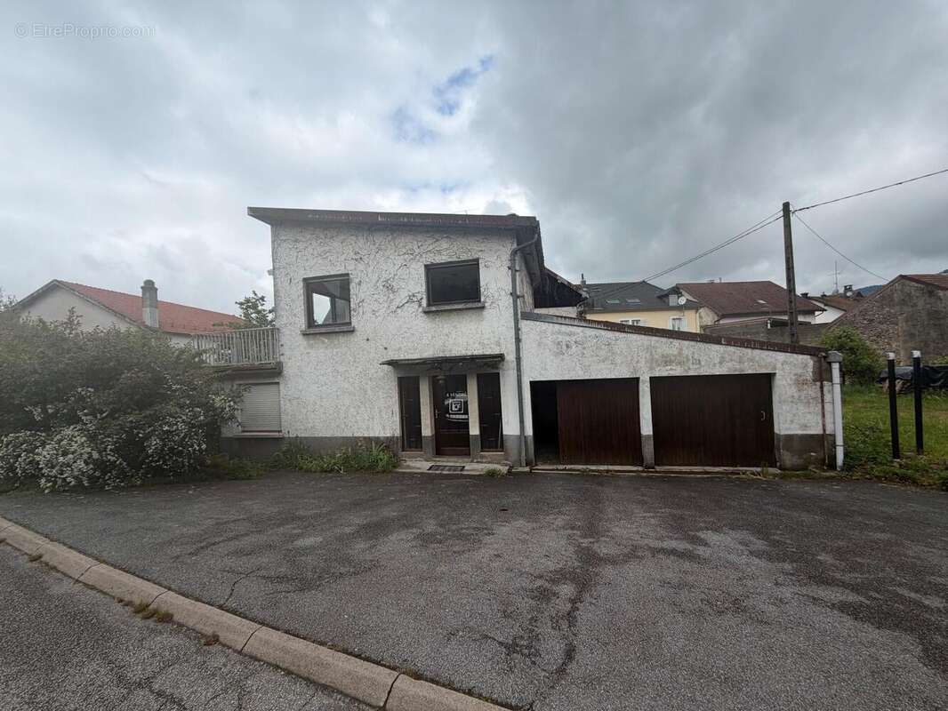 Photo 2 - Maison à LE THILLOT