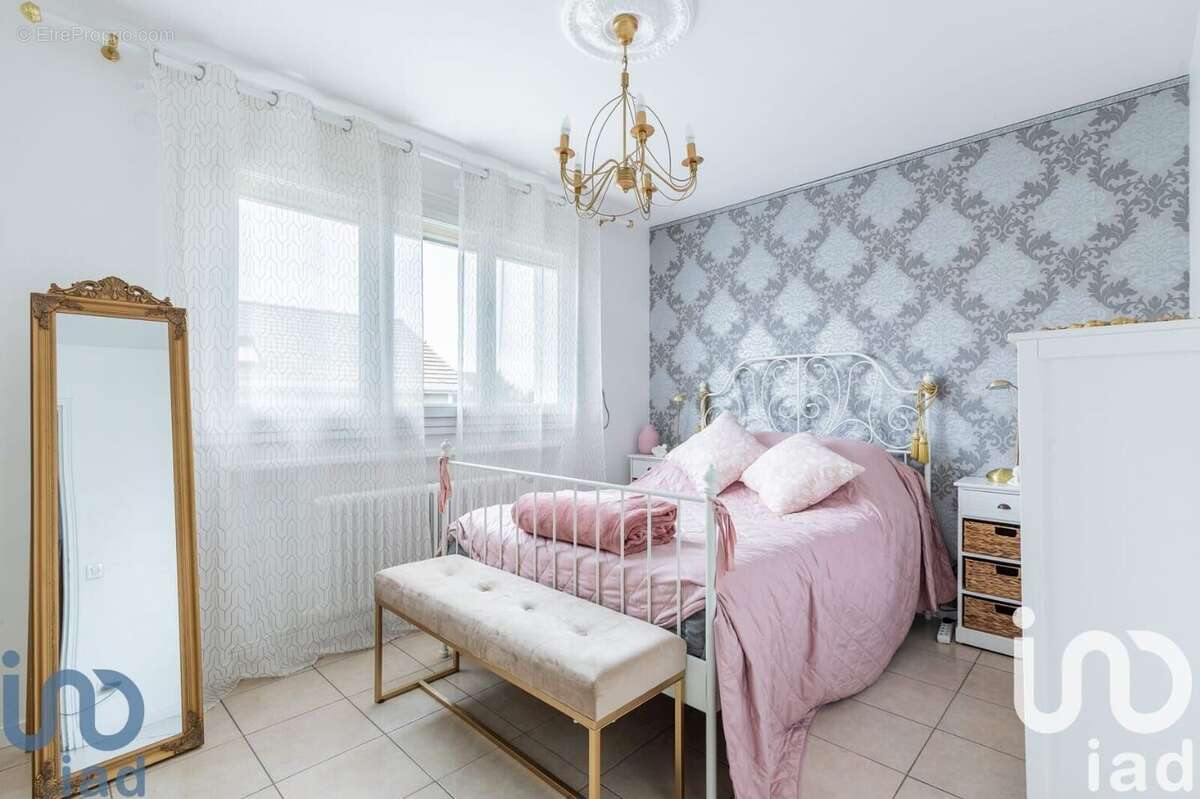 Photo 2 - Maison à CHILLY-MAZARIN