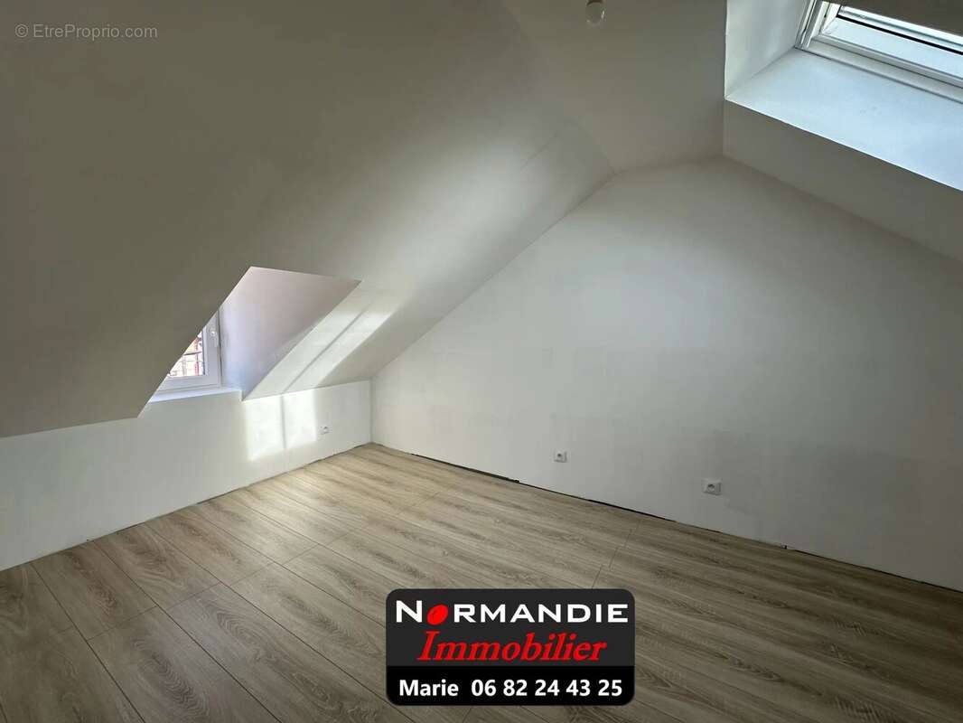 Maison à LILLEBONNE