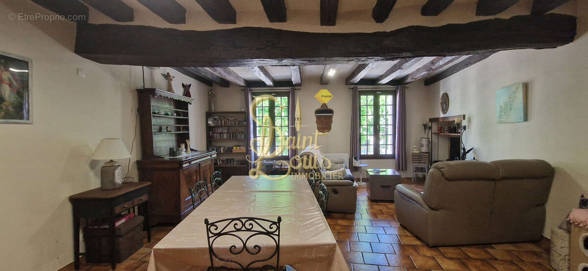 Appartement à CHINON