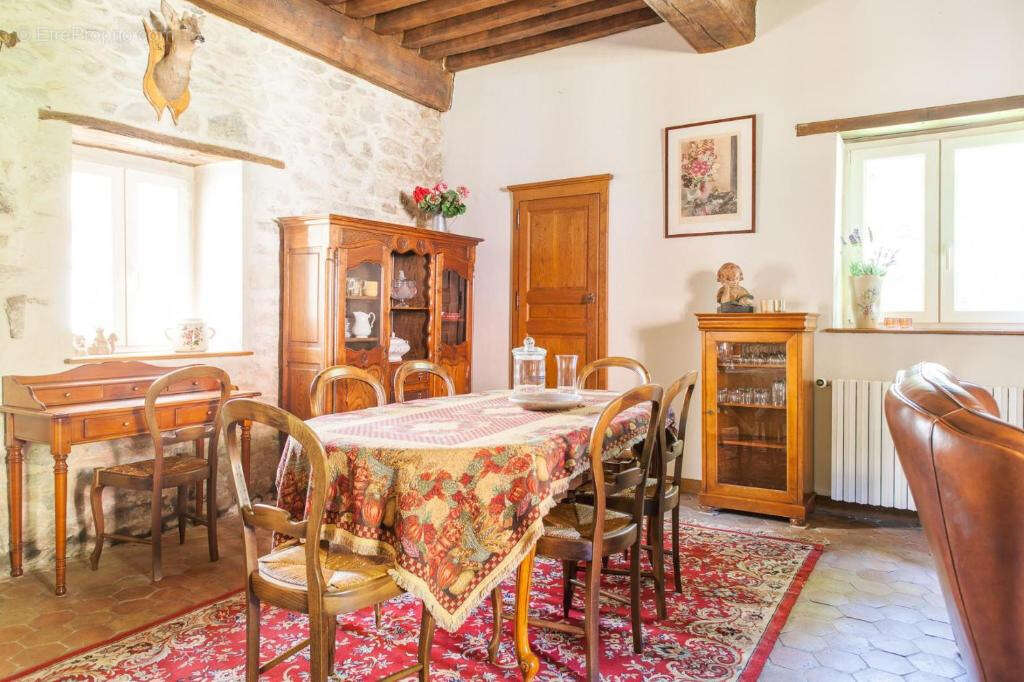 Maison à ANTULLY