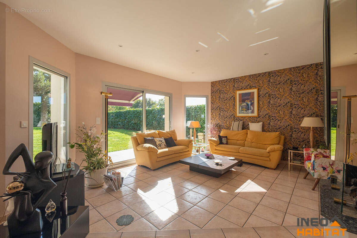 Maison à SAINT-GREGOIRE