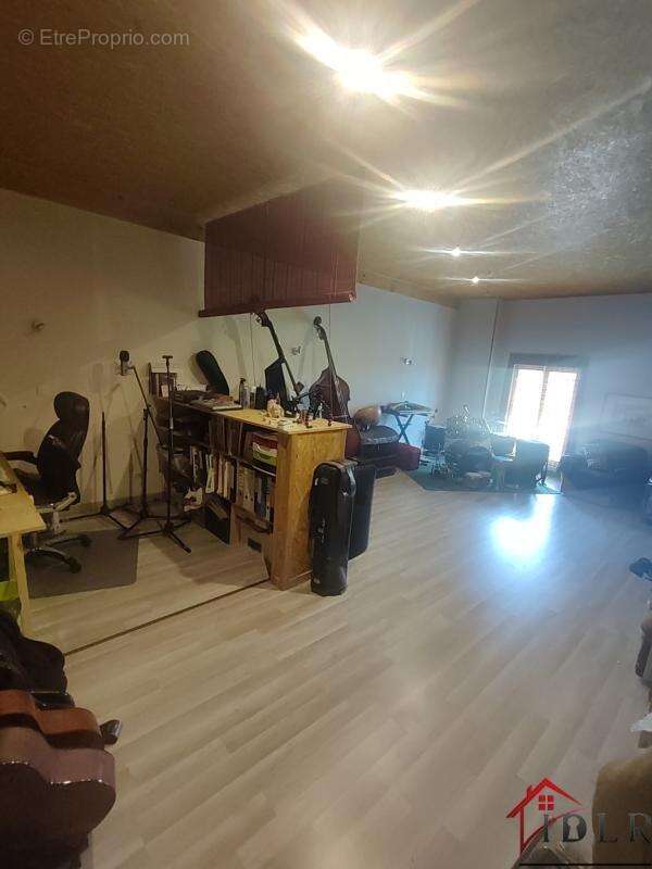 Maison familiale avec terrain - photo 3