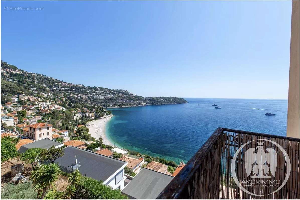 Appartement à ROQUEBRUNE-CAP-MARTIN