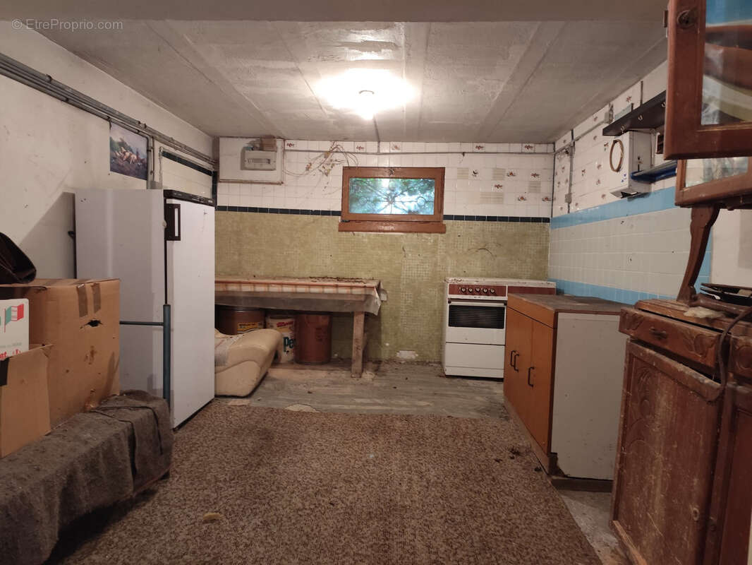 Maison à VERNEUIL-SUR-SERRE