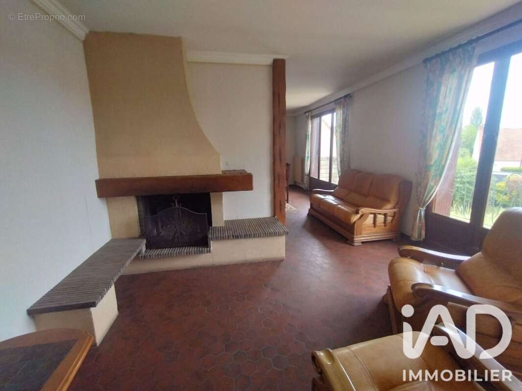 Maison 99 m² à Maresche  - photo 5