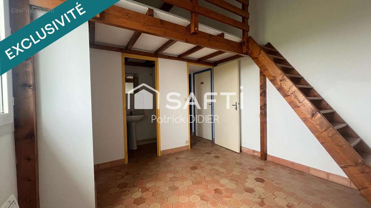 Photo 3 - Maison à LOUZY