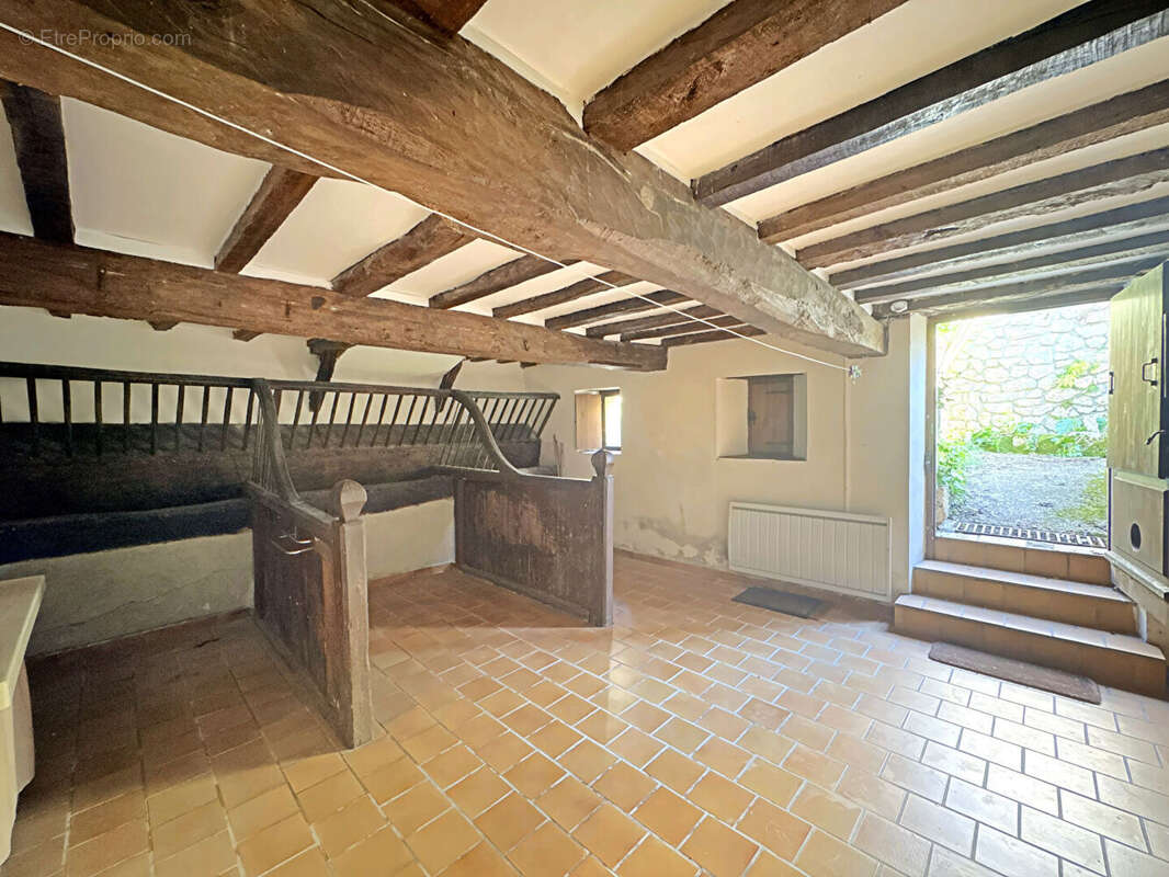 Maison à MAUVEZIN