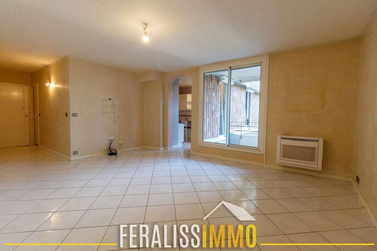 Superbe appartement au sein d'une résidence recherchée. - photo 4