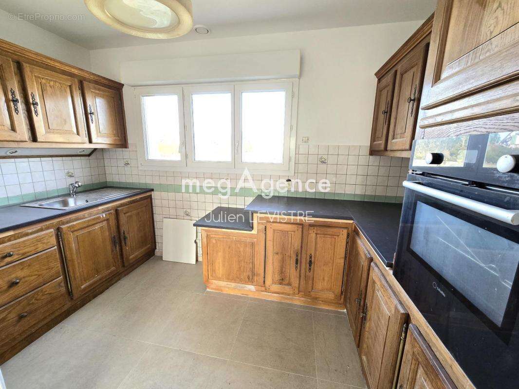 Maison à FONTENAY-SUR-EURE