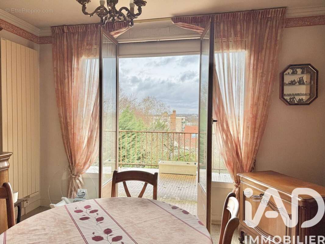 Photo 5 - Maison à VIRY-CHATILLON