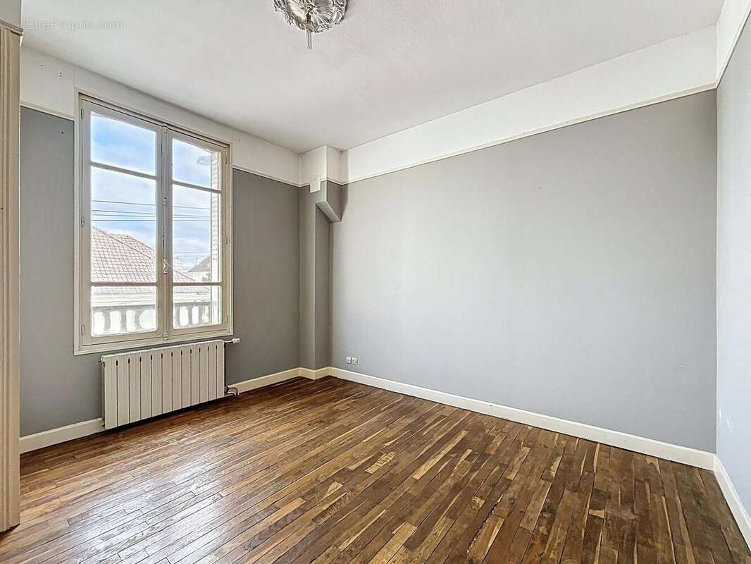 Maison 98 m² à Les Noes-Pres-Troyes  - photo 4