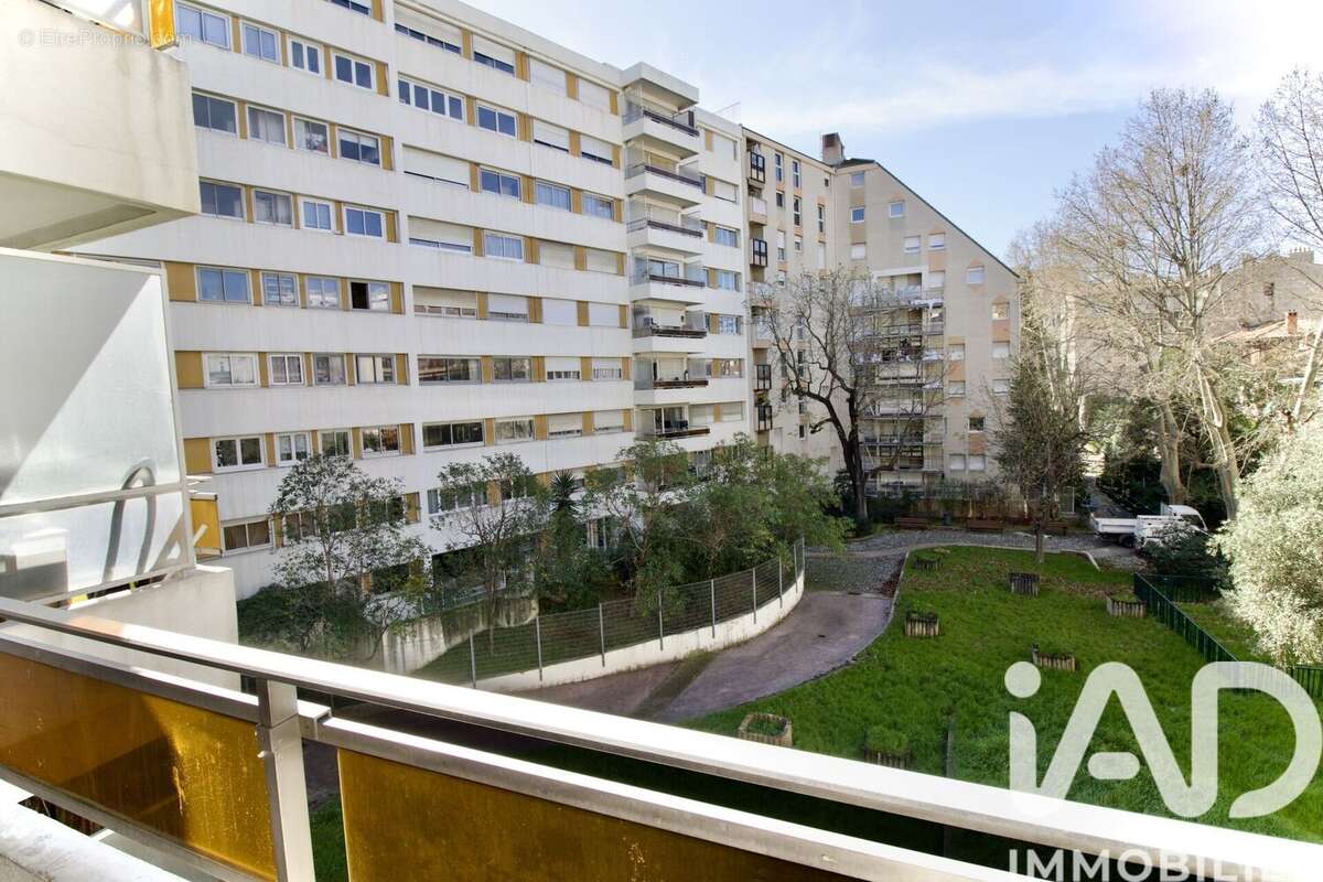 Photo 7 - Appartement à MARSEILLE-5E