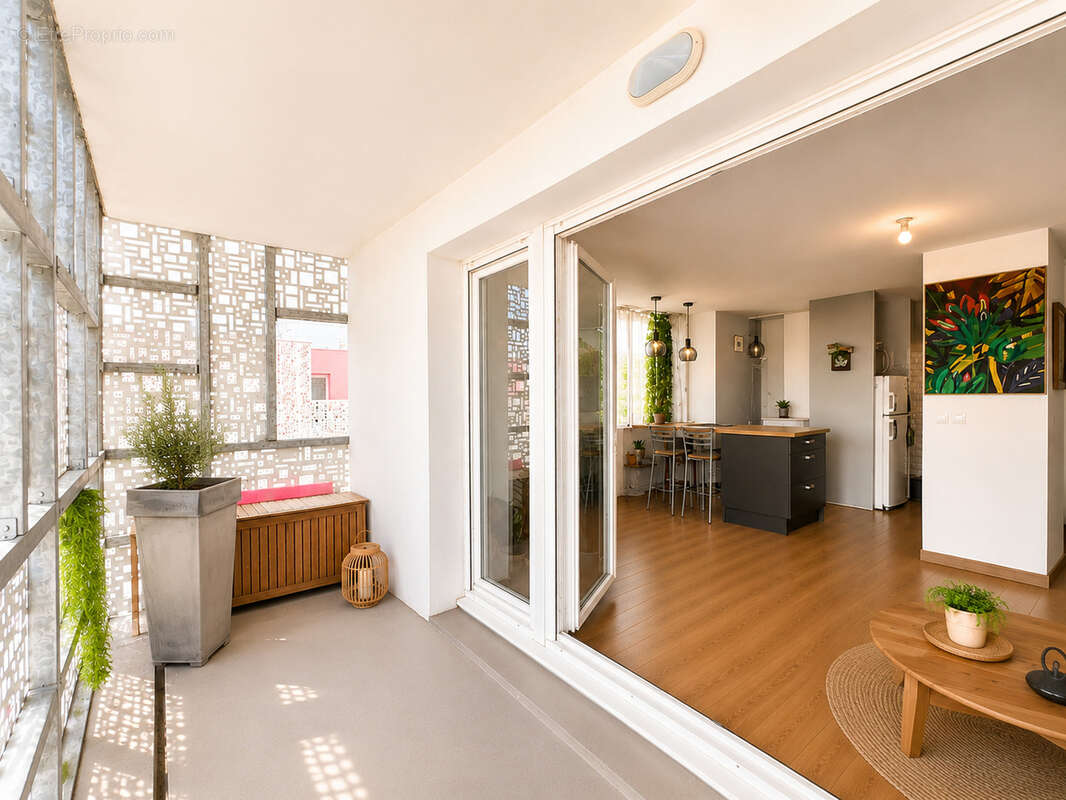 Appartement à VILLENAVE-D'ORNON
