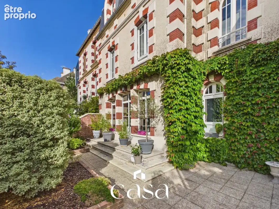 Maison 8 pièces 192 m² à vendre à Caen (14000) - photo 1