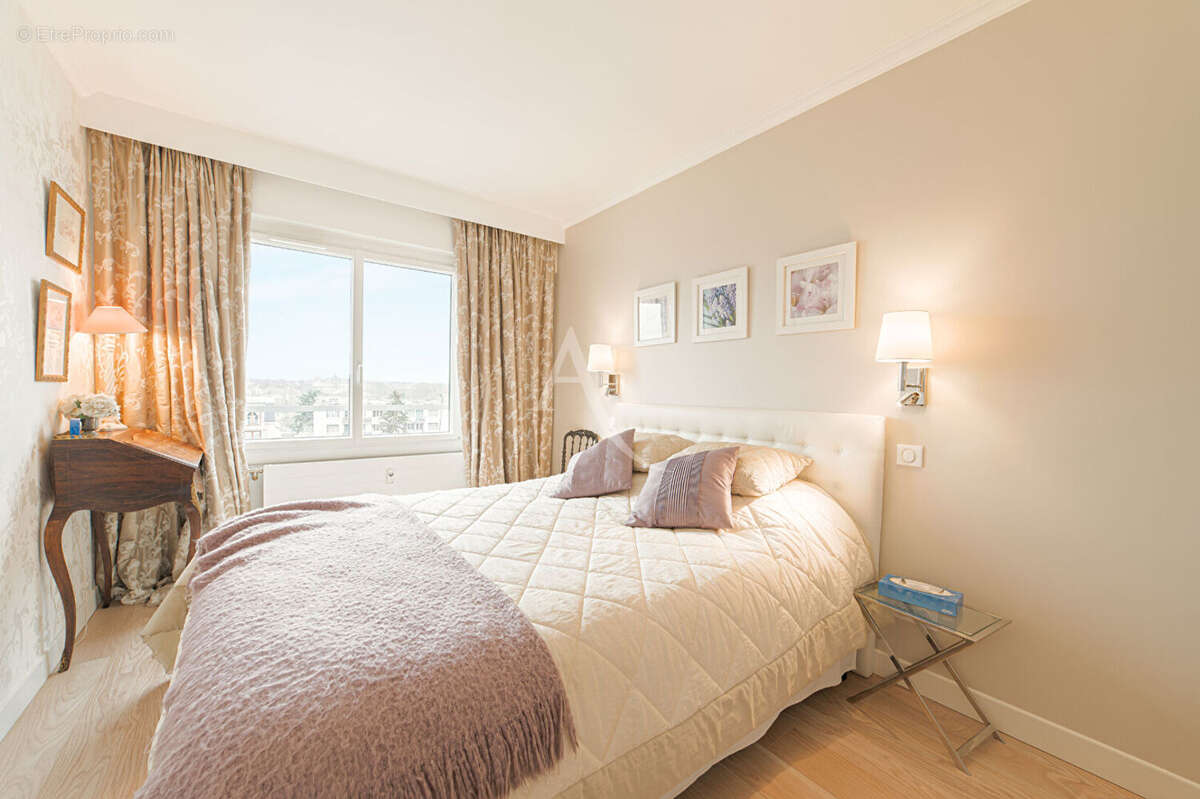 Appartement à MAISONS-LAFFITTE