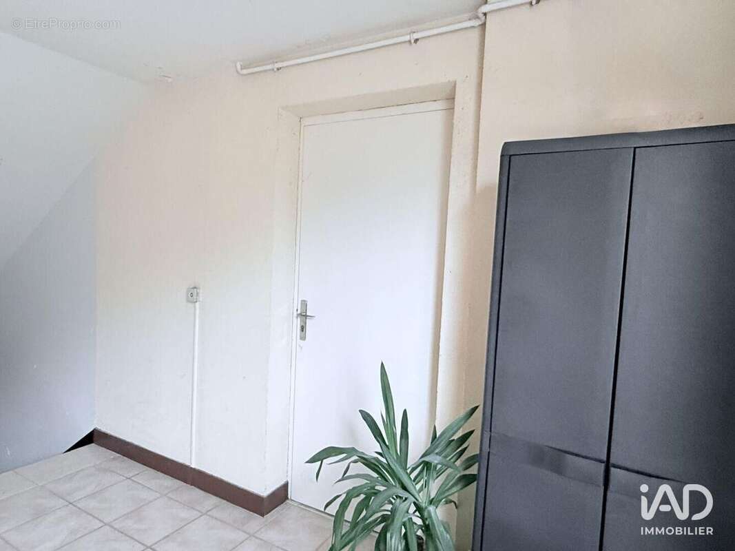 Photo 5 - Commerce à ETIOLLES