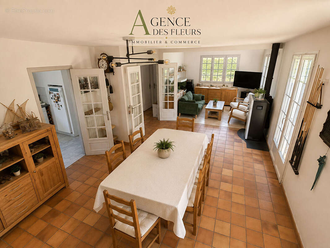 Maison  4 pièce(s)  Secteur Thuit signol  sur  1900 M²  de terrain - photo 3