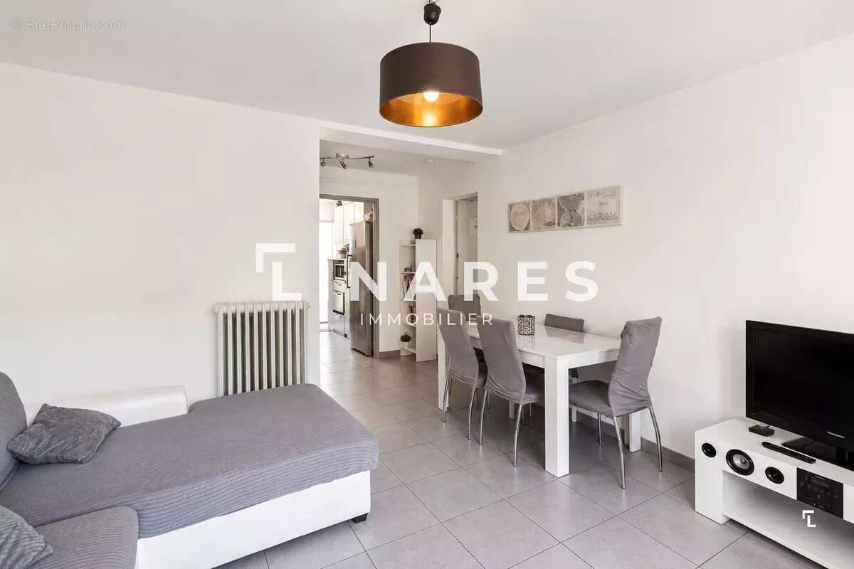 Appartement à MARSEILLE-11E
