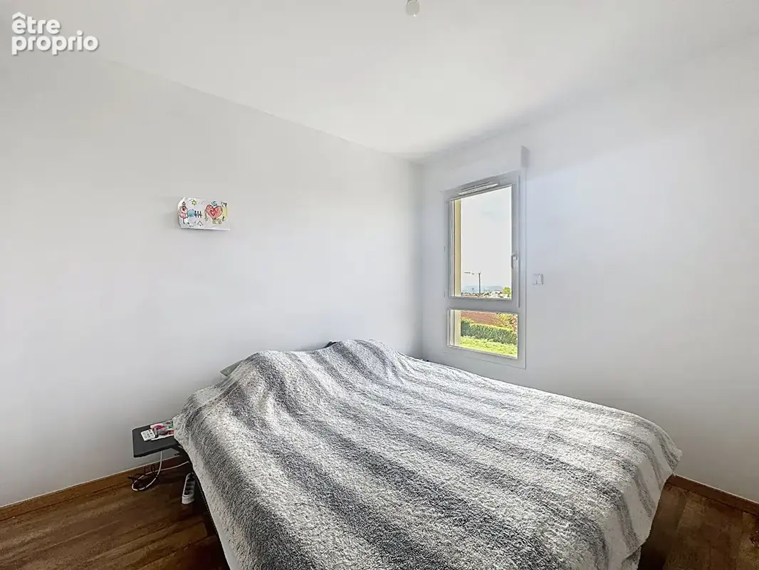 Villaz Appartement T3 avec terrasse, vue dégagée et garage - photo 8