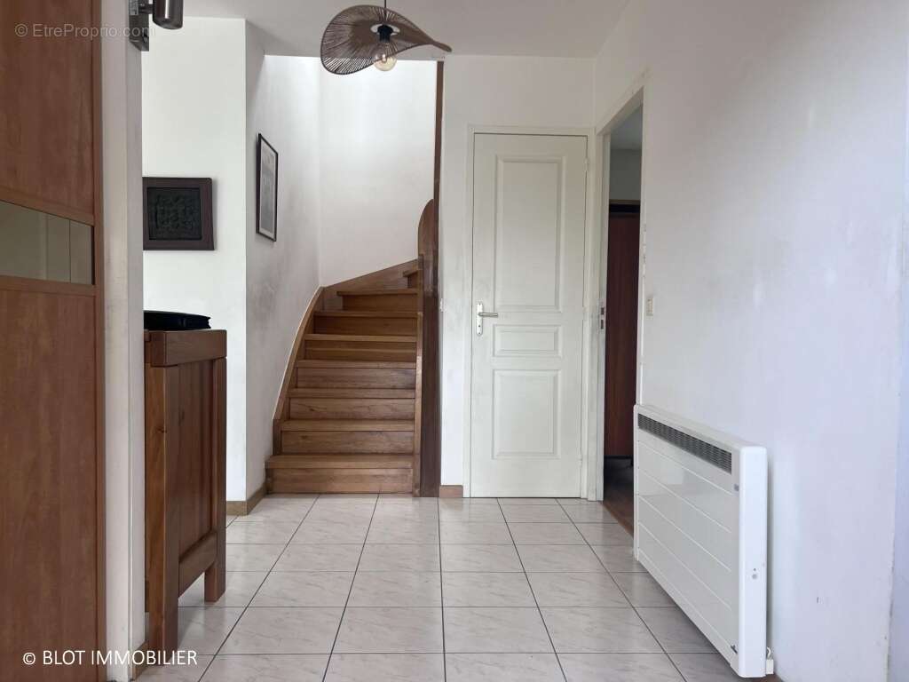Maison à THEIX