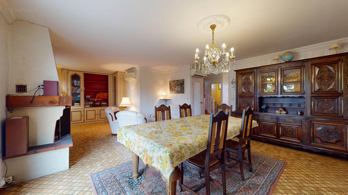 Maison à LE PLESSIS-PATE