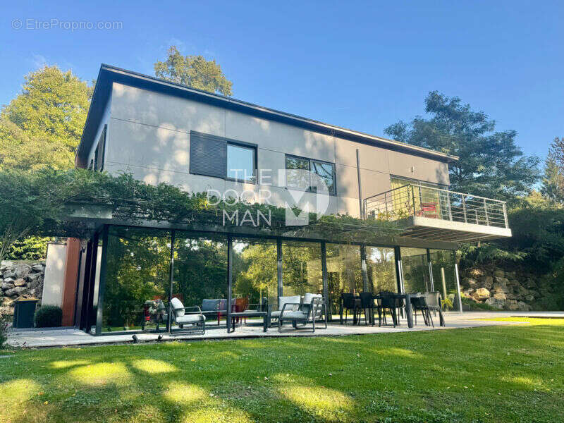 Maison à LAVAL