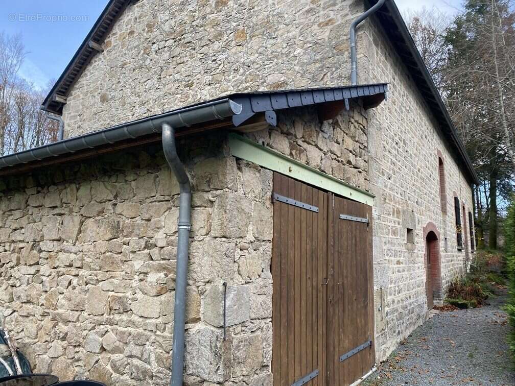Maison à VIAM