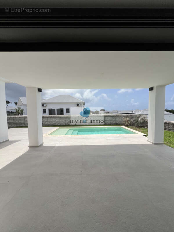 Villa t5 residence de standing les hauts de saint francois - photo 9