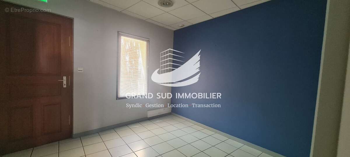 Local bureaux au centre de croix-daurade - photo 4