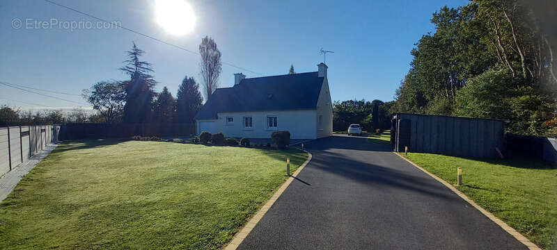 Maison à PLESTIN-LES-GREVES