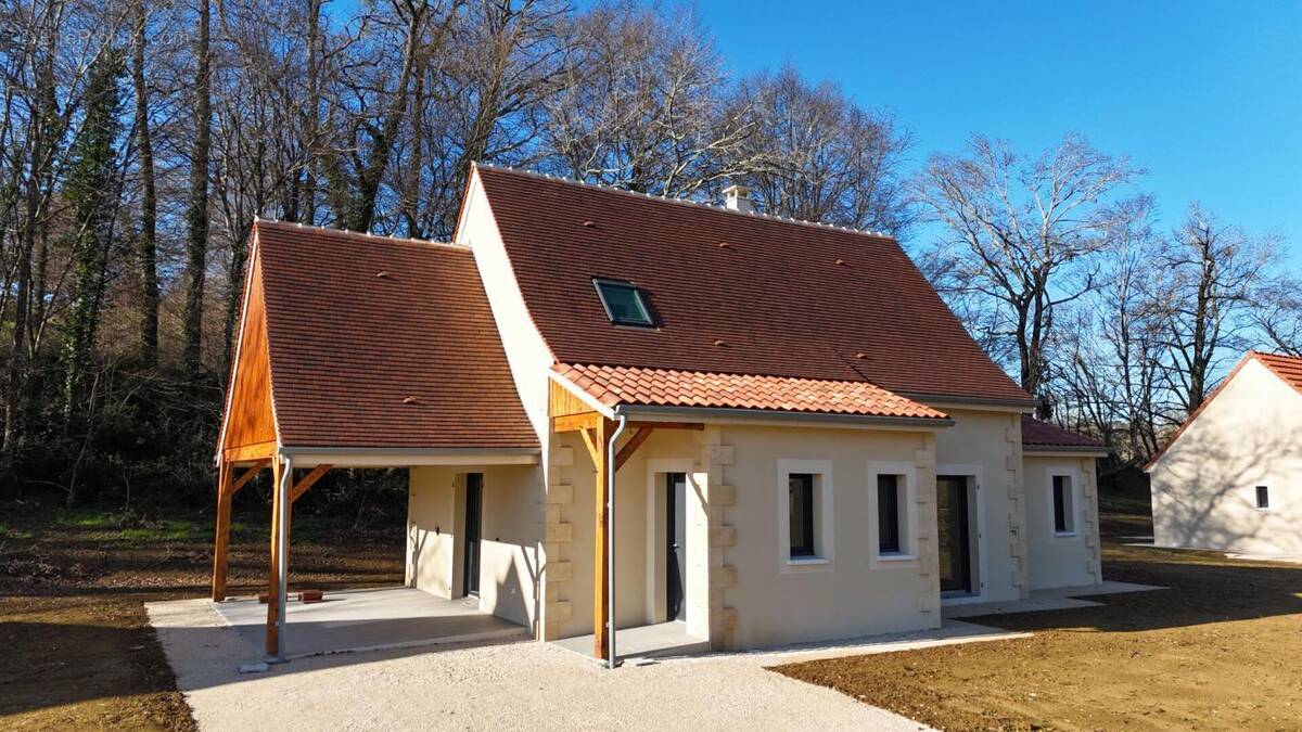 Maison à PAYRIGNAC