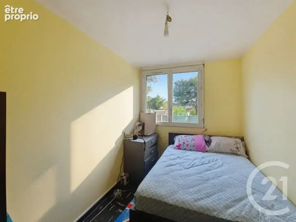 Appartement 65 m² à Venissieux  - photo 7