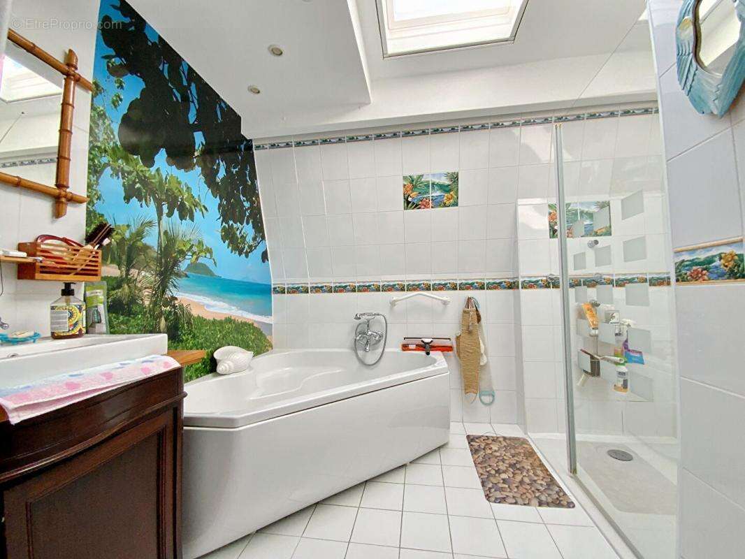 Maison à GENNEVILLIERS