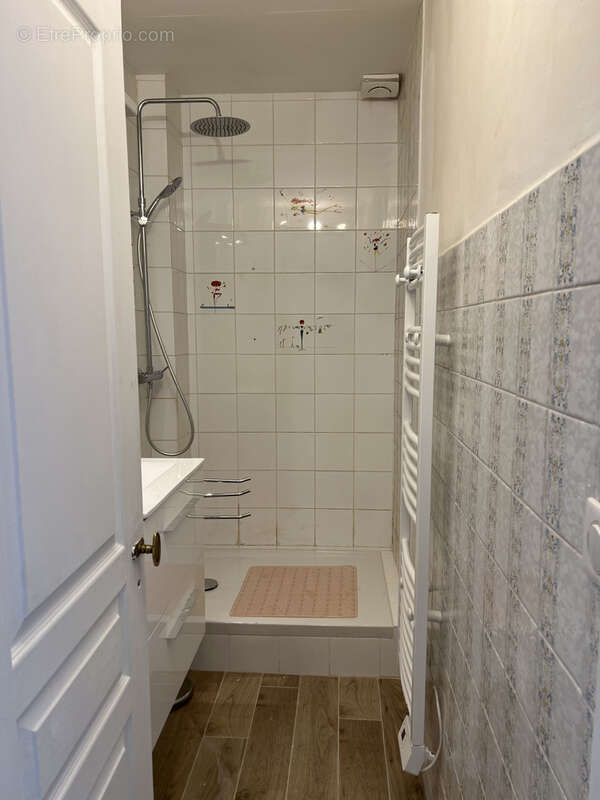 Appartement T3 74m2 centre village - photo 5
