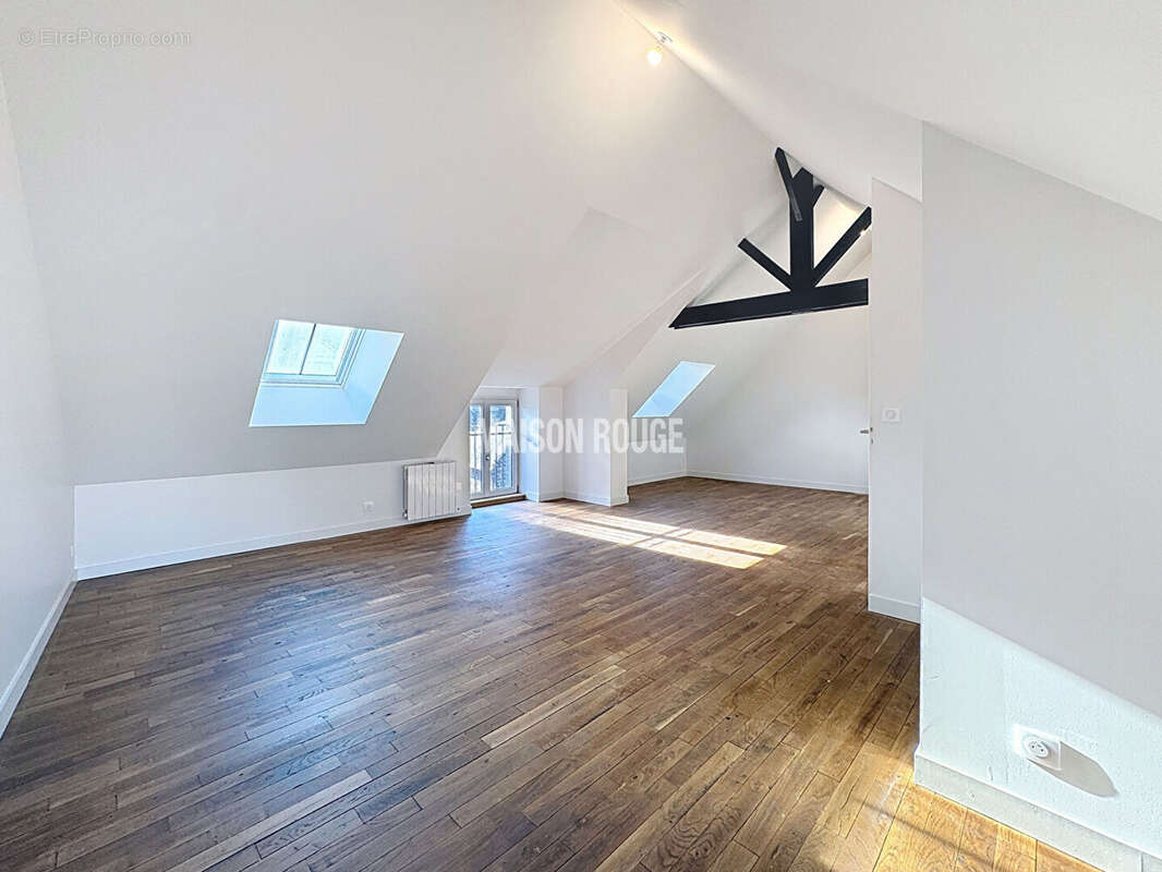 Maison à SAINT-SULIAC