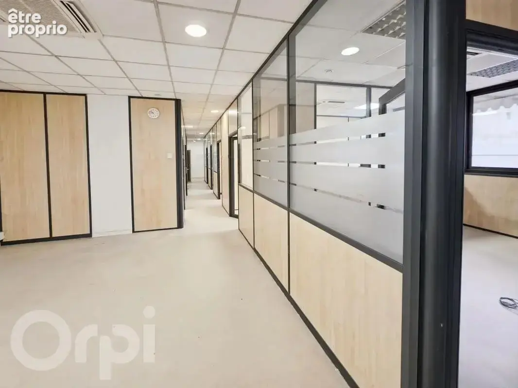 Photo Commerce à Cannes au prix de 265 000€