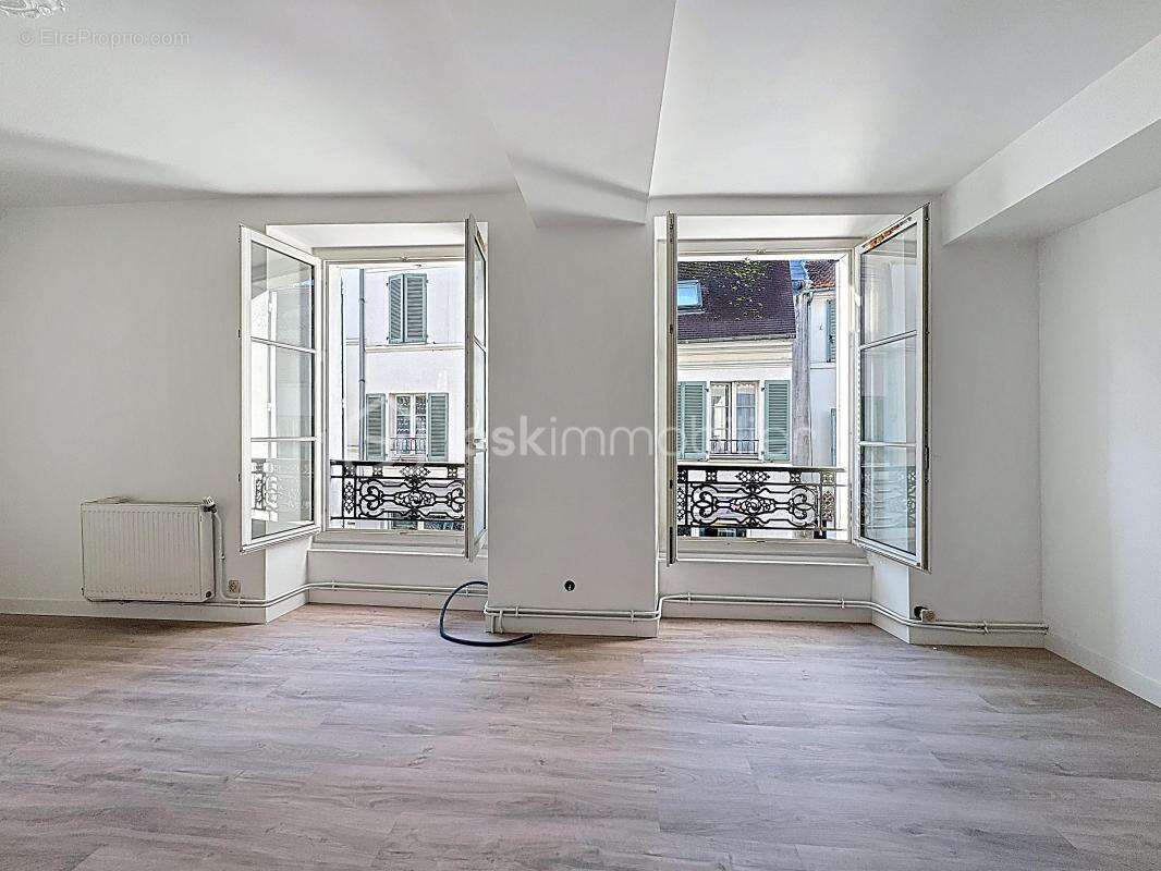 Appartement à RUEIL-MALMAISON