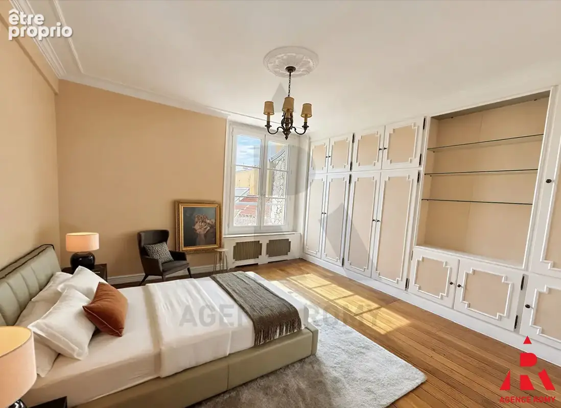 75m2 + chambre de service - COEUR NOTRE DAME - photo 6