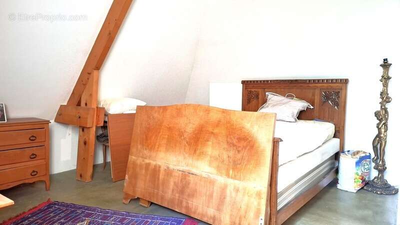 Maison à FEUCHEROLLES