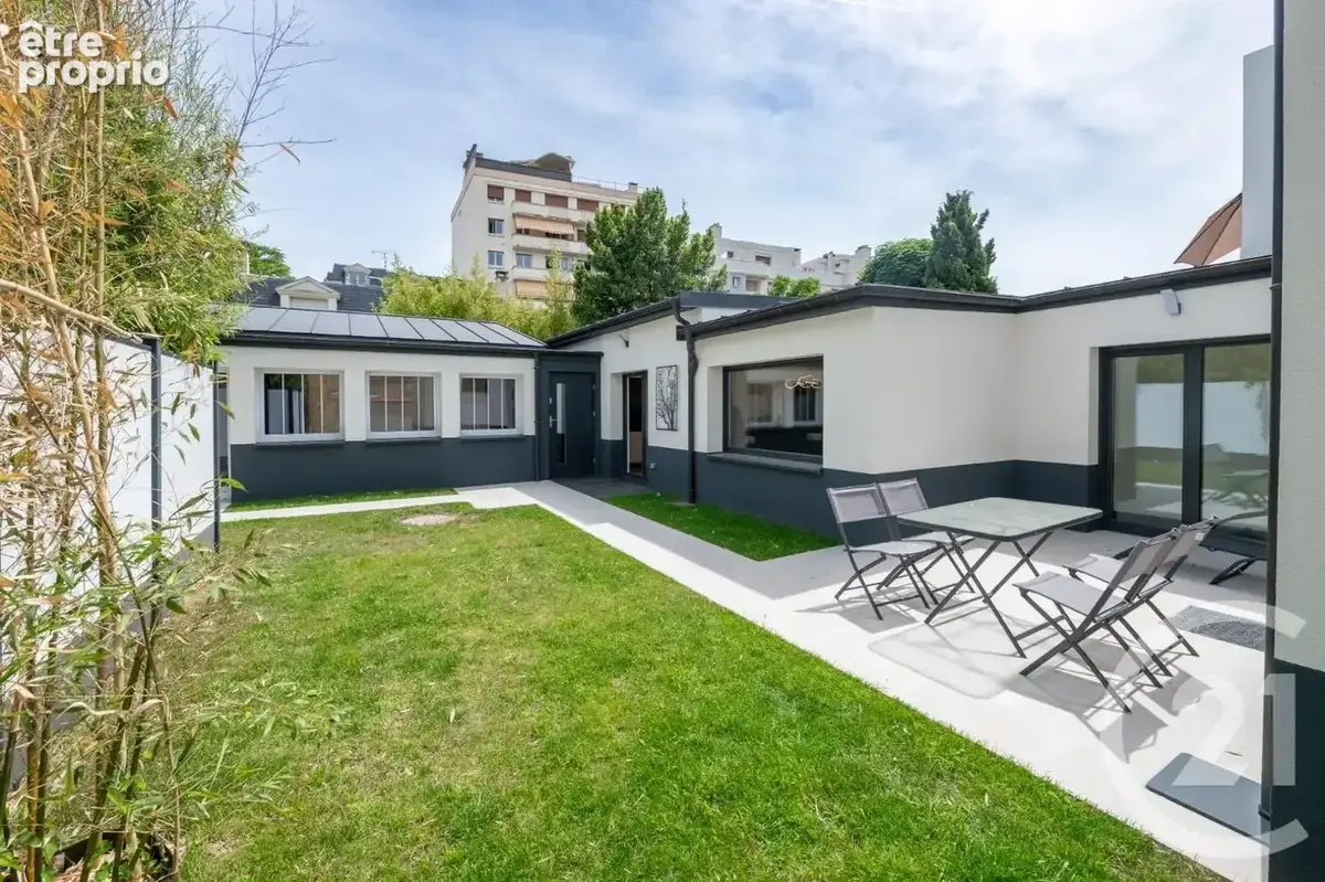 Maison 5 pièces 112 m² à vendre à Saint-Maur-Des-Fosses (94100) - photo 3